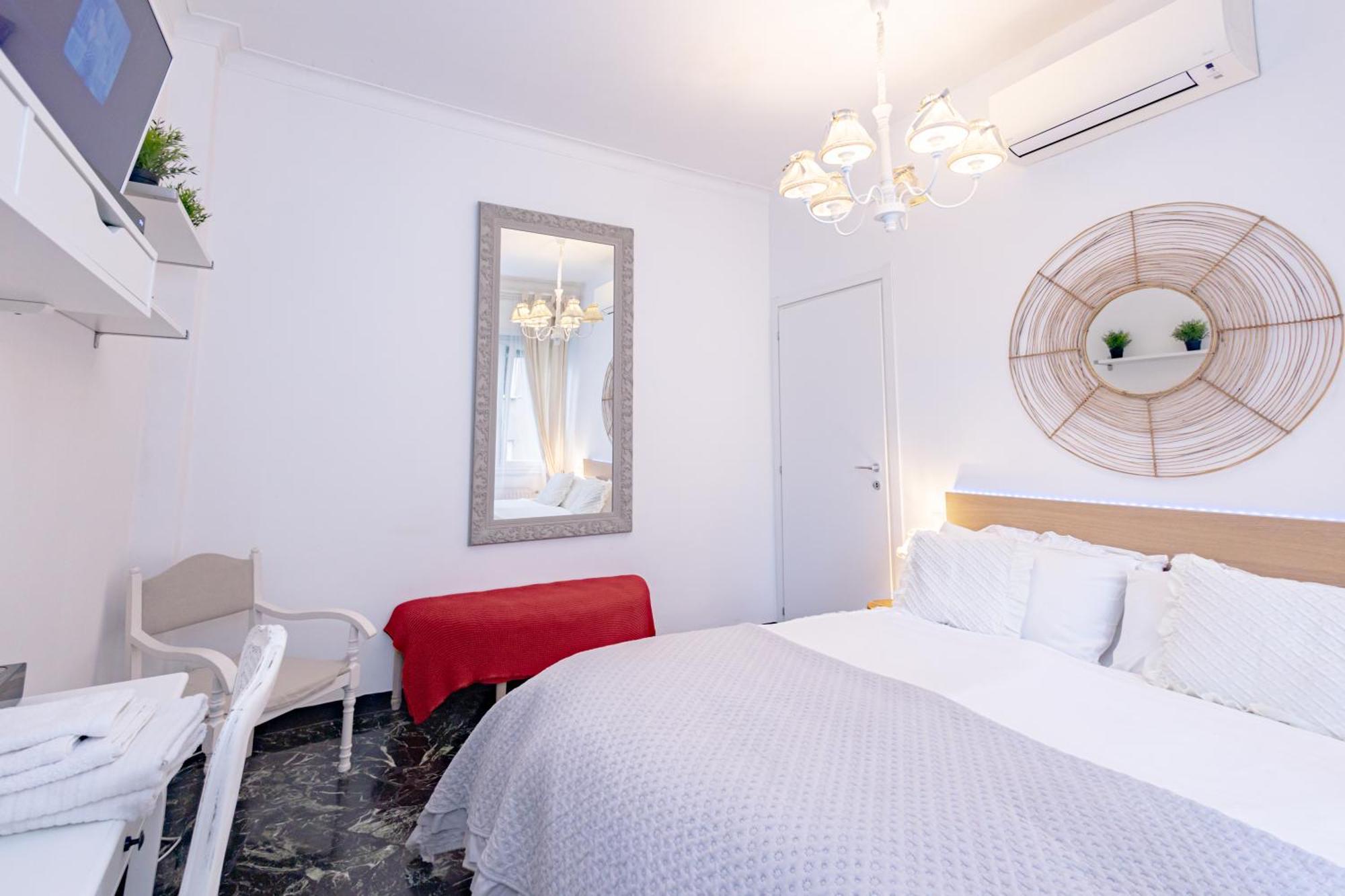 Dolce Casa Di Sve Vicino La Stazione Apartment Genoa Bagian luar foto