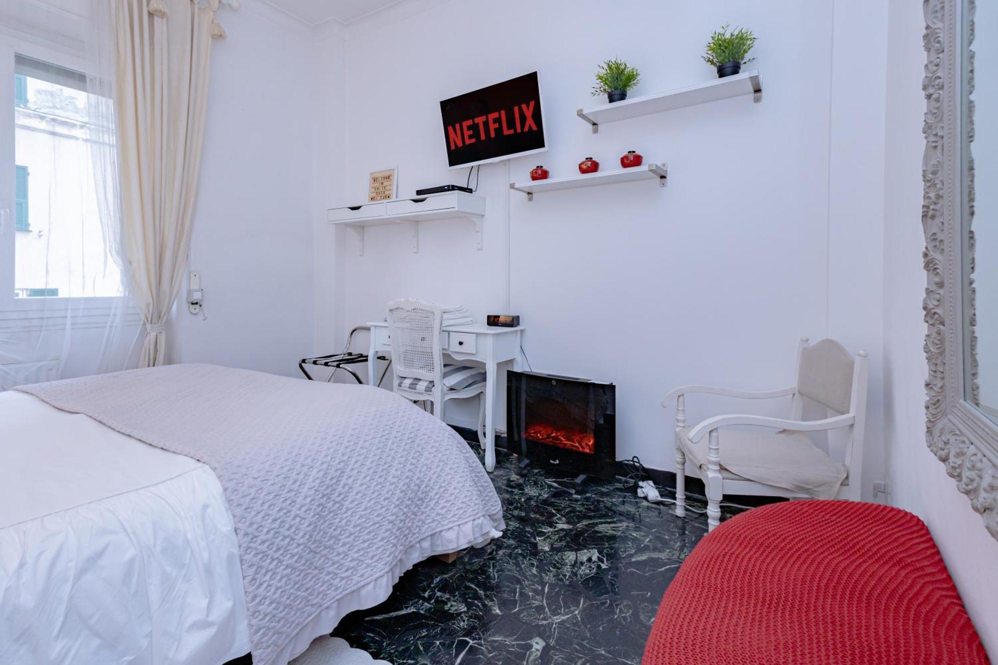 Dolce Casa Di Sve Vicino La Stazione Apartment Genoa Bagian luar foto